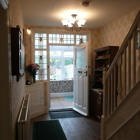 Cherry Blossom Guest House Whitby Buitenkant foto