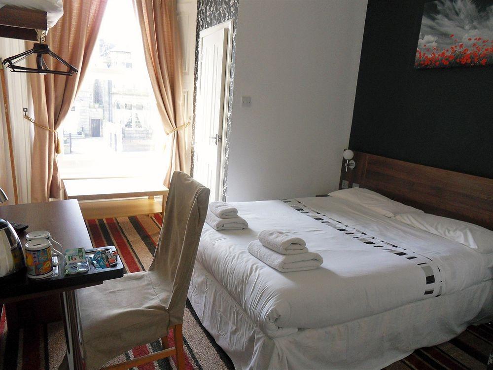 Cherry Blossom Guest House Whitby Buitenkant foto