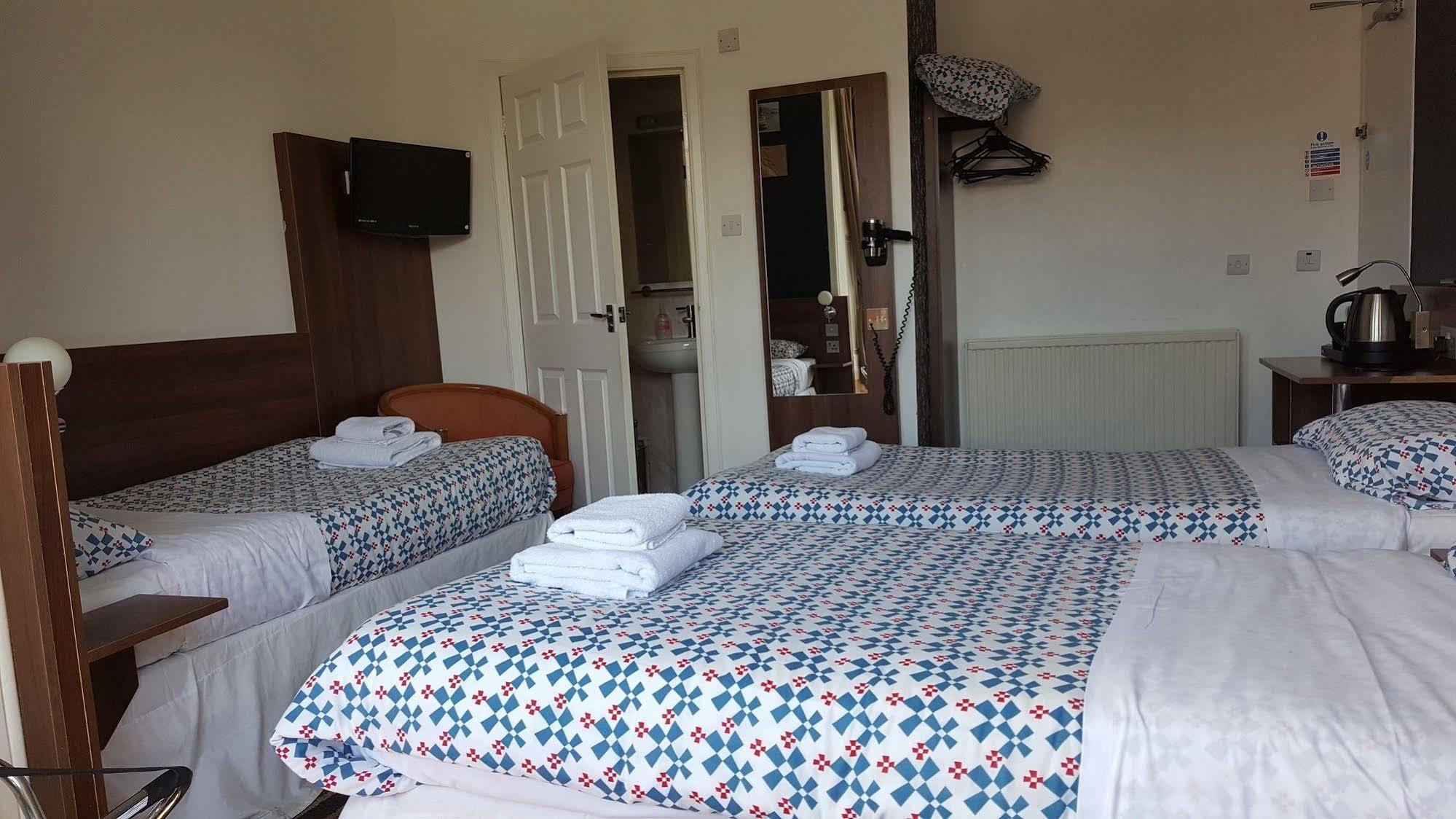 Cherry Blossom Guest House Whitby Buitenkant foto